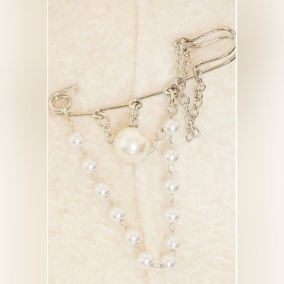 Free People Willow Embellished Bomber Jacket in Ivory Brand New Size XS oversize - Picture 6 of 13